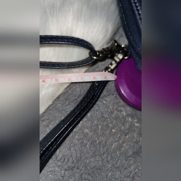 SAKROOTS CROSSBODY PURSE !! - Picture 12 of 14